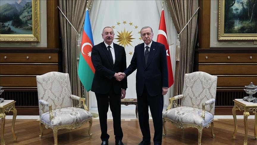 Turkish President Recep Tayyip Erdoğan and Azerbaijani President Ilham Aliyev during an official meeting